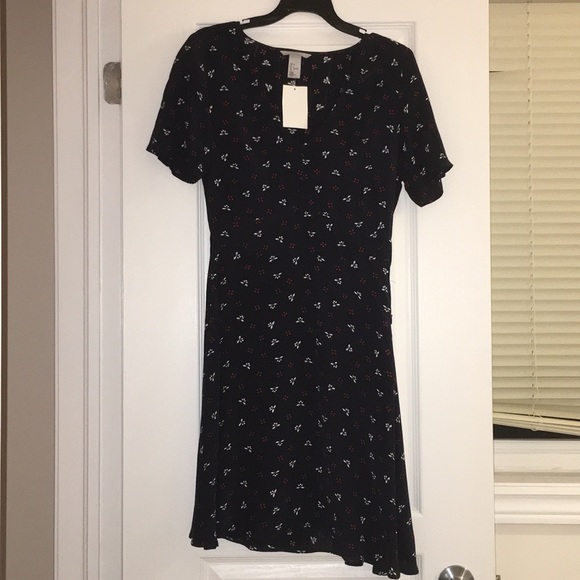 SUMMER DRESS - Picture 1 of 3